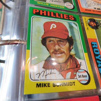 CLEAN 1975 Topps Baseball Card Collection In Binder HOF Stars Itemized List