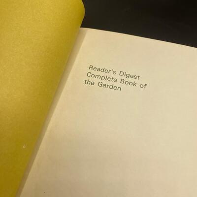 Readers Digest Complete Book of the Garden