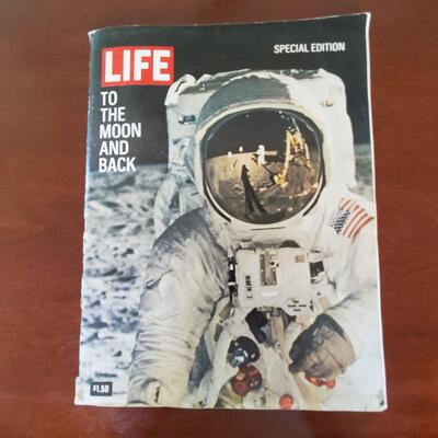 LIFE magazines