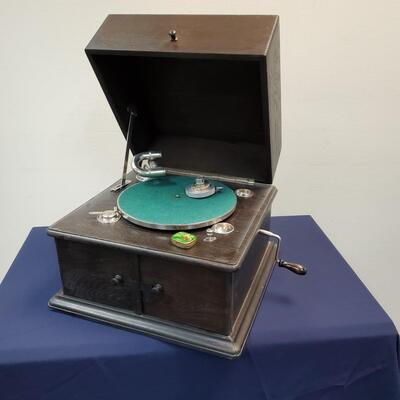 Parlophone - Wind up Record Player