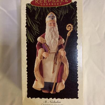 St. Nicholas Hallmark Keepsake Ornament Christmas Visitors New Collectorâ€™s Series