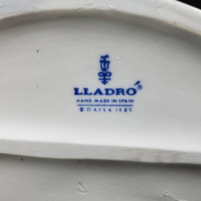Lladro-Socialite of the 20's