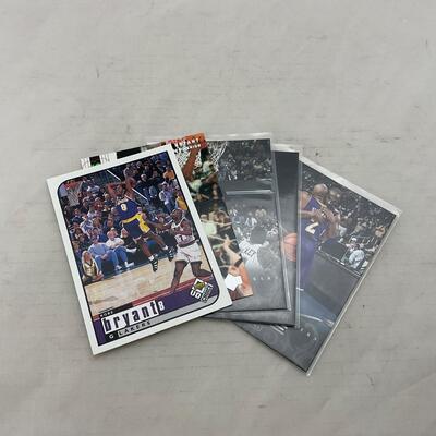 -17- BASKETBALL | Kobe Bryant Cards
