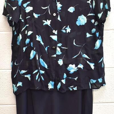 Blue Floral Women's Ensemble