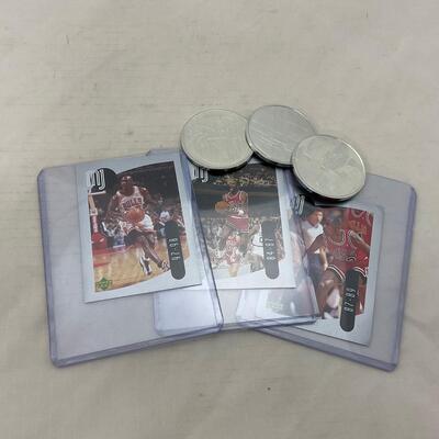 -30- BASKETBALL | Michael Jordon Basketball Cards/Collector Coins