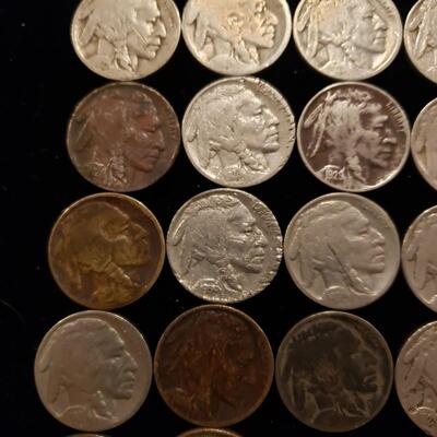 Buffalo Nickels 1920, 1928-S, 1928, 1929-s , 1929 lot of  22 coins