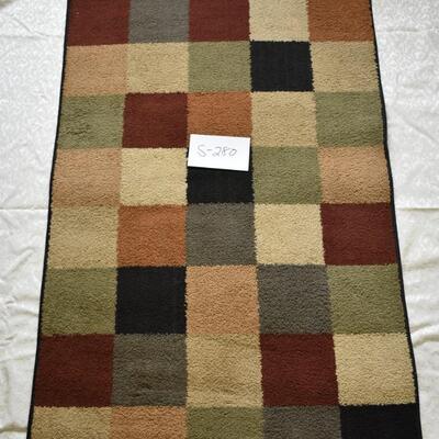 2' x 4' Rug
