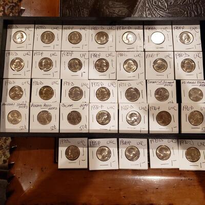 Washington Quarters UNC - lot of 33 coins
