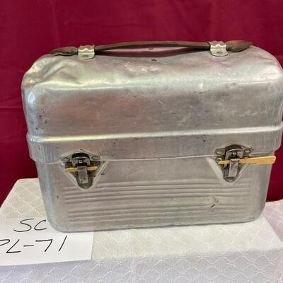 Lunch box