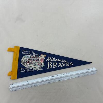 -52- BASEBALL | Milwaukee Braves Mini Pennant