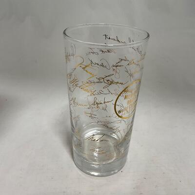 -56- BASEBALL | 1957 Milwaukee Braves Champions Glass with Gold Signatures