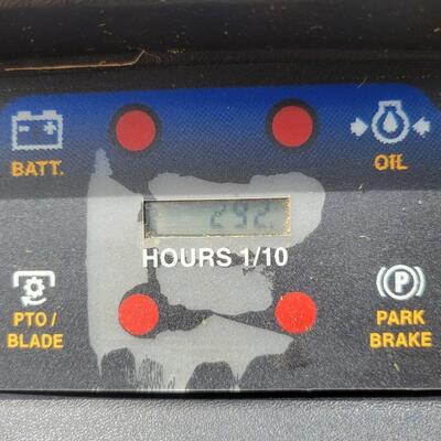 CUB CADET  RIDING MOWER LTX 1040 - RUNS!