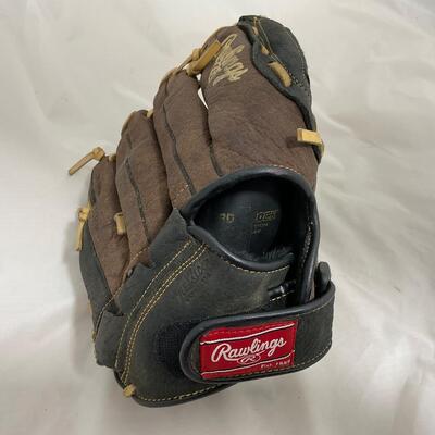 -81- BASEBALL | Rawlings Baseball Glove