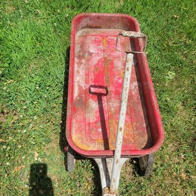 VINTAGE RADIO FLYER 90 RED WAGON