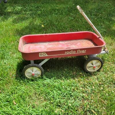 VINTAGE RADIO FLYER 90 RED WAGON