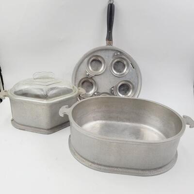 VINTAGE GUARDIAN WARE CAST ALUMINUM COOKING DISHES