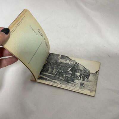 -111- MILITARY | World War I Americans in France Postcard Booklet