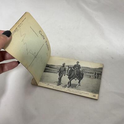-111- MILITARY | World War I Americans in France Postcard Booklet