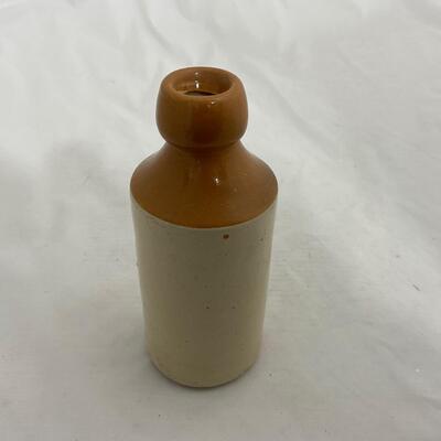 -123- HISTORY | 1800â€™s Ledicottâ€™s Clay Beer Bottle