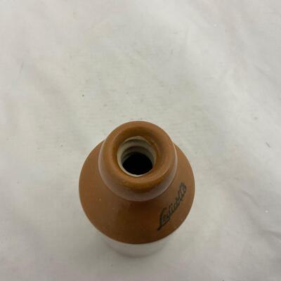 -123- HISTORY | 1800â€™s Ledicottâ€™s Clay Beer Bottle