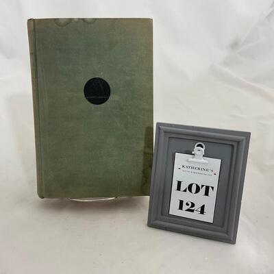 -124- HISTORY | Houdiniâ€™s Escape and Magic Book First Edition
