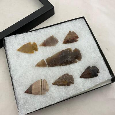 -128- HISTORY | Arrow Head Collection