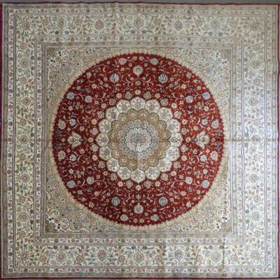 Turkish Silk 010, Hand Knotted Fine quality Turkish Silk Rug,
10' X 10' 
Excellent Conditions 

Retail Price= $9800
Below our cost Price...