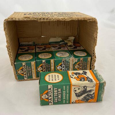 -141- ADVERTISEMENT | Box of Panda Shoe Polish Sports Themed
