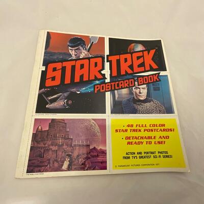 -147- POP CULTRE | 1977 Star Trek Unused Postcard Book