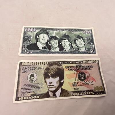 -151- POP CULTURE | Beatles Cards and Collectible Currency