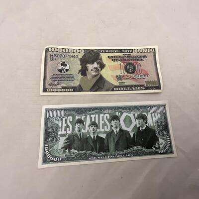 -151- POP CULTURE | Beatles Cards and Collectible Currency