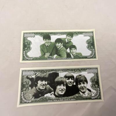 -151- POP CULTURE | Beatles Cards and Collectible Currency