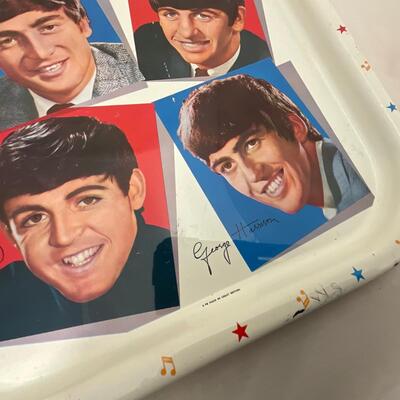 -152- POP CULTURE | Vintage Metal Beatles Tray