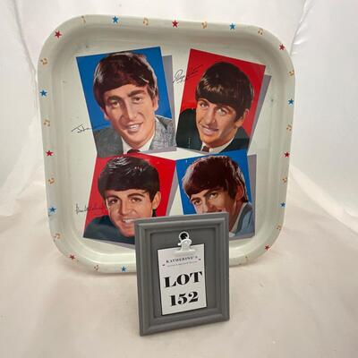 -152- POP CULTURE | Vintage Metal Beatles Tray