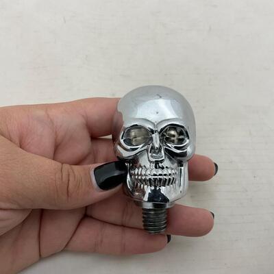 -163- VINTAGE | Metal Skull Knob Car Shifter