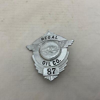 -164- VINTAGE | Regal Oil Company Driver Badge
