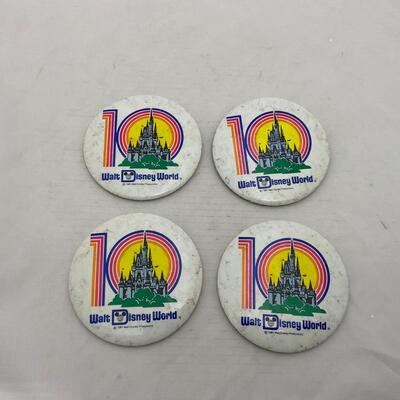 -165- VINTAGE | 1981 Walt Disney World 10th Anniversary Buttons