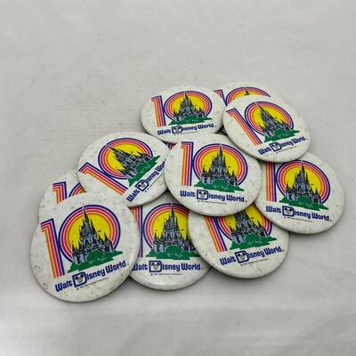 -165- VINTAGE | 1981 Walt Disney World 10th Anniversary Buttons