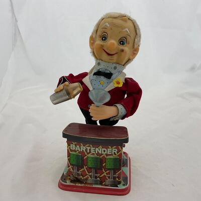 -169- VINTAGE | Tin Bartender Toy