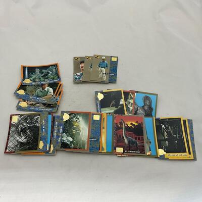 -175- POP CULTURE | Vintage Jurassic Park Cards