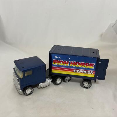 -186- VINTAGE | Nylint Iron Horse Semi Truck
