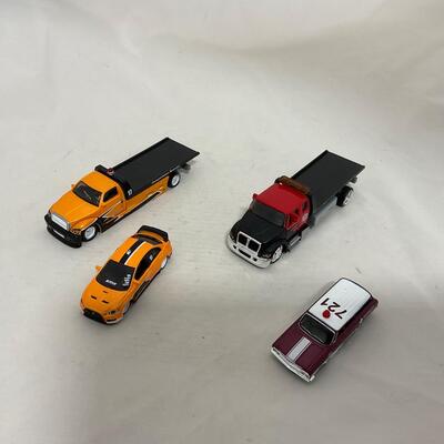 -189- VINTAGE | Misc Group of Tow Trucks and Cars