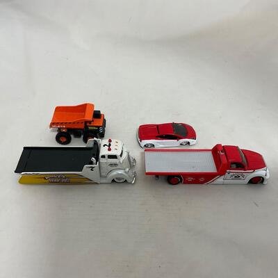 -189- VINTAGE | Misc Group of Tow Trucks and Cars