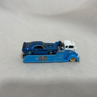-189- VINTAGE | Misc Group of Tow Trucks and Cars