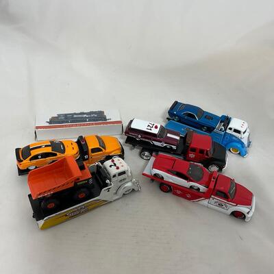 -189- VINTAGE | Misc Group of Tow Trucks and Cars