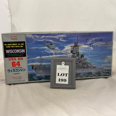 -199- VINTAGE | USS Wisconsin Model Kit