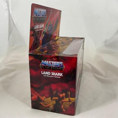-208- POP CULTURE | Retro Masters of The Universe Land Shark