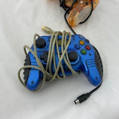 -214- GAMES | Vintage Video Game Controllers