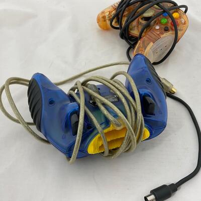 -214- GAMES | Vintage Video Game Controllers