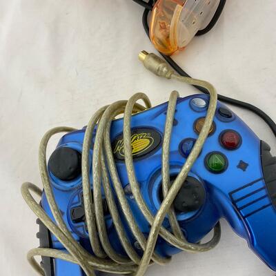 -214- GAMES | Vintage Video Game Controllers